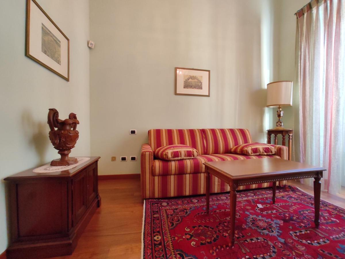Castello Suite Turijn Buitenkant foto